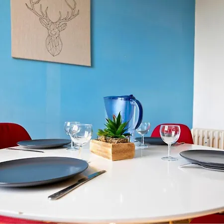 Le Bel Ecrin - Spacieux, Confortable & Equipe Apartment *